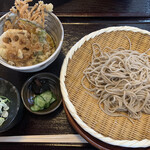 御嶽 久居店 - 海老なし天丼セット