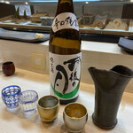 松寿司 - ・おなじみ雨後の月(広島) 旨味とキレ！辛口がお鮨に合います。