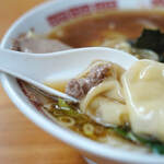 宝来家 - "雲呑麪（うんどんそば）"、餛飩（こんとん）の餡（あん）