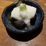 旬酔基じ - お通し♬︎
      茄子とろろ♡