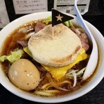 塩そば専門店 桑ばら - ビーフハンバーガー