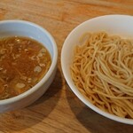 麺家 彩華 - 醤油つけ麺(中盛り)。