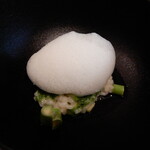 モトイ - ブルゴーニュ産エスカルゴとグリーンアスパラのリゾット