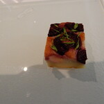 モトイ - さくらんぼのクラフティ，杉の新芽