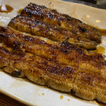 かぶと - 蒲焼き 養殖 蒲焼き 天然 岡山