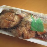 料理とお酒 まさ - テイクアウト・ブリの照焼２枚700円