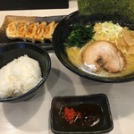 ゴル麺。 - 1,270円のセット