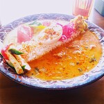 Laughing Buddha Cafe - 2種カレー盛り1200円 (グリーンカレー&チキンカレー 副菜付き)