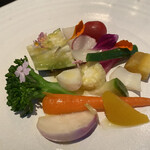 ラ・ボンヌターブル - 