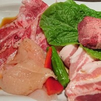 原宿焼肉 KINTAN - 
