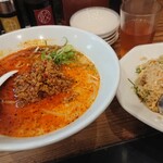 博多 一風堂 - 一風堂からか麺と博多チャーハン(小)