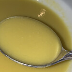 シェ・コーベ - とうもろこしの冷製スープ　アップ