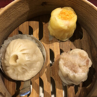 過門香 赤坂溜池山王店 - 蒸し点心３種の盛り合わせ 