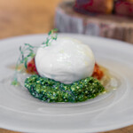 WE ARE THE FARM - 世界一トマトとケールジェノベーゼのブラータチーズ