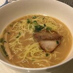 ラ・ムー - 冷凍食品。横綱。257円