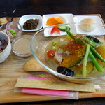 花カフェ シフォン - 野菜たっぷり冷し豚汁