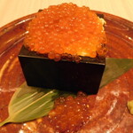 132938937 - 名物!いくらこぼれ飯