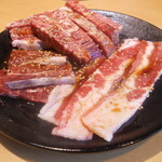 Yakiniku Kingu - 