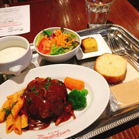 トラディシオン 日本橋 - 