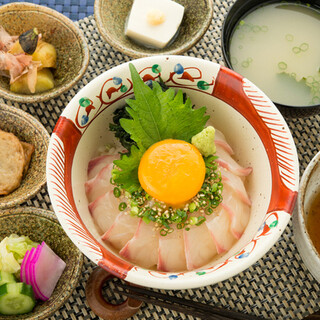 土 日 祝日限定ランチ 愛媛県出身の料理長が作る2大鯛めし 閉店 神楽坂 酒葵 しゅき 飯田橋 居酒屋 食べログ 土 日 祝日限定ランチ 愛媛県出身の料理長が作る2大鯛めし 閉店 神楽坂 酒葵 しゅき 飯田橋 居酒屋 食べログ