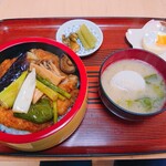 お食事処 リボン - リボン丼