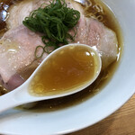 飯田商店 - 芳醇で余韻が素晴らしいスープ