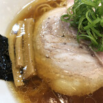 飯田商店 - 黒豚のバラロールチャーシュー