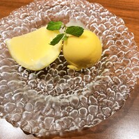 知喜多亭 和 - 