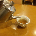 Renkouen - お茶もポットで出てきます。
