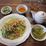 関琳 - バンバンジー凉麺