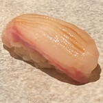 鮨 由う - 白身魚（名前を失念）
