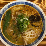 Kyuu Kama Ra Shoumen - 麻辣刀削麺（小麦粉の生地を専用の包丁で削り、独特の食感）800円税別