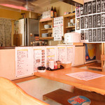 やきとり 久”留米 ひとつぼ - 4名様席はボックスになってます