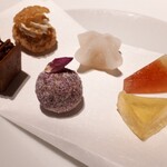 レフェルヴェソンス - ⚫小菓子