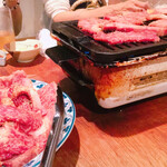 焼肉 くいしん坊 - 