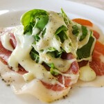 ヴェルサーレ - インサラータ・プロシュート～ゴルゴンゾーラのソース～ 