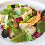 ヴェルサーレ - 海の幸のサラダ仕立て～レモンドレッシング～