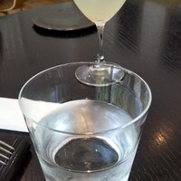 ラ・ボンヌターブル - 