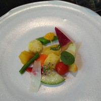 ラ・ボンヌターブル - 