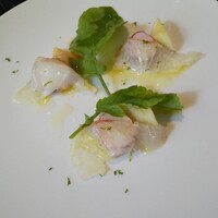 ラ・ボンヌターブル - 