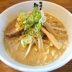 初志貫徹 - 味噌らぁめん。