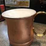 歩 - 生2杯分のハイジのビール