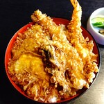 Tempura Tsuyuki - 光の反射で見づらいな・・・