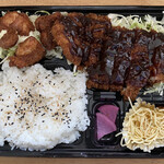 Katsudai - からみそ弁当(からあげ3個、みそチキンカツ) キャベツ特盛り