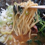 家系ラーメン とらきち家 - 麺固め