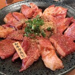 Yakiniku Tokkyuu Premium - 和牛カルビ¥550+税×3