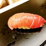 鮨おばな - 噴火湾の中トロ