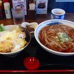 そば茶屋 - Ｃセットの茶屋蕎麦、ミニかつ丼、小鉢です。