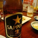 長城 - 瓶ビールはサッポロの黒。