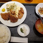 戸塚肉酒場 - 